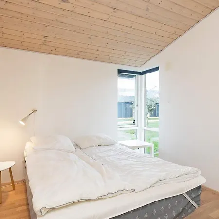 Scenic Golf Retreat-by Traum